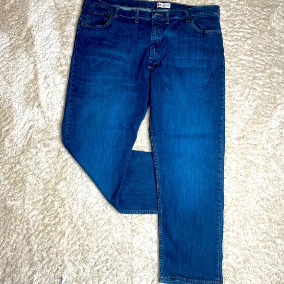 Mens Wrangler Relaxed Fit Jeans Size 